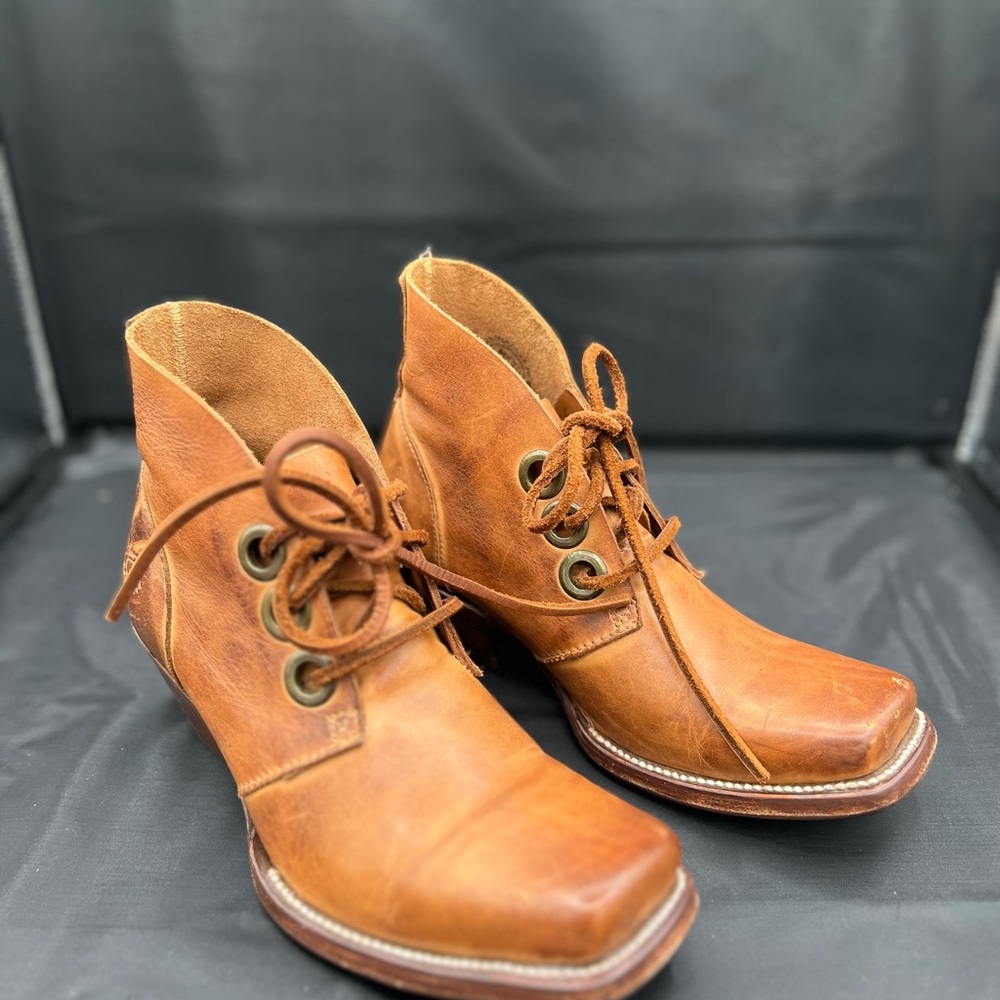 I Believe High Simon John Fluevog Ankle Boots Leather Unisex size M/4-5 W/6.5 - Picture 2 of 6